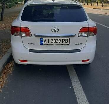 Білий Тойота Авенсіс, об'ємом двигуна 2.23 л та пробігом 210 тис. км за 12800 $, фото 1 на Automoto.ua