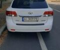Білий Тойота Авенсіс, об'ємом двигуна 2.23 л та пробігом 210 тис. км за 12800 $, фото 1 на Automoto.ua