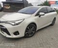 Белый Тойота Авенсис, объемом двигателя 2 л и пробегом 272 тыс. км за 12999 $, фото 1 на Automoto.ua