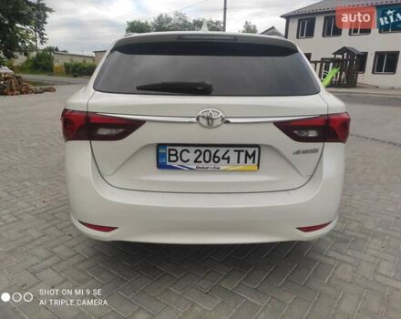 Белый Тойота Авенсис, объемом двигателя 2 л и пробегом 272 тыс. км за 12999 $, фото 14 на Automoto.ua