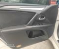 Белый Тойота Авенсис, объемом двигателя 2 л и пробегом 272 тыс. км за 12999 $, фото 12 на Automoto.ua