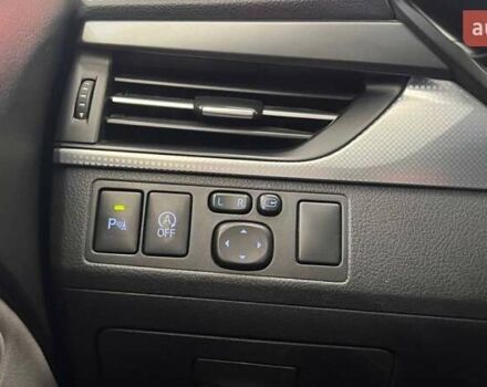 Белый Тойота Авенсис, объемом двигателя 2 л и пробегом 194 тыс. км за 12384 $, фото 22 на Automoto.ua