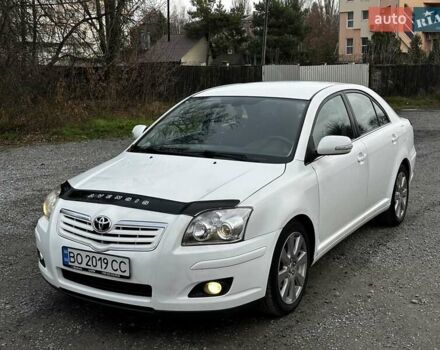 Белый Тойота Авенсис, объемом двигателя 2 л и пробегом 308 тыс. км за 5750 $, фото 8 на Automoto.ua