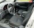 Белый Тойота Авенсис, объемом двигателя 2 л и пробегом 308 тыс. км за 5750 $, фото 9 на Automoto.ua