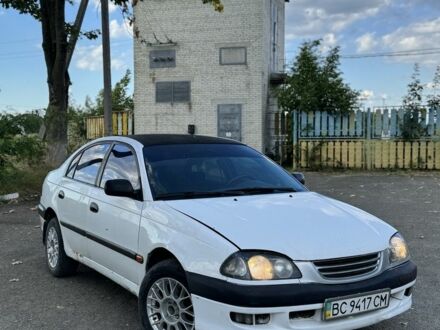 Тойота Авенсис 1998 в Стрые на Automoto.ua Белый Тойота Авенсис, объемом двигателя 2 л и пробегом 329 тыс. км за 2200 $, фото 1 на Automoto.ua