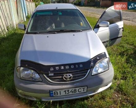 Білий Тойота Авенсіс, об'ємом двигуна 2 л та пробігом 190 тис. км за 2300 $, фото 1 на Automoto.ua
