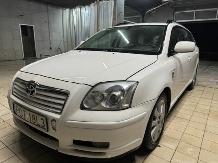 Белый Тойота Авенсис, объемом двигателя 2 л и пробегом 381 тыс. км за 3229 $, фото 1 на Automoto.ua