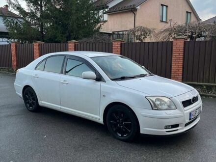 Белый Тойота Авенсис, объемом двигателя 2 л и пробегом 3 тыс. км за 2700 $, фото 1 на Automoto.ua