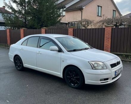 Білий Тойота Авенсіс, об'ємом двигуна 2 л та пробігом 3 тис. км за 2700 $, фото 1 на Automoto.ua