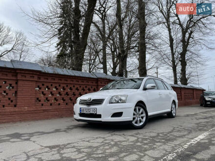 Тойота Авенсіс 2006 у Вінниці на Automoto.ua Білий Тойота Авенсіс, об'ємом двигуна 1.8 л та пробігом 313 тис. км за 5700 $, фото 1 на Automoto.ua