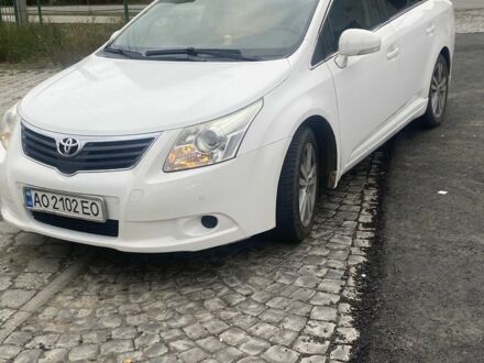 Білий Тойота Авенсіс, об'ємом двигуна 2.2 л та пробігом 241 тис. км за 7200 $, фото 1 на Automoto.ua