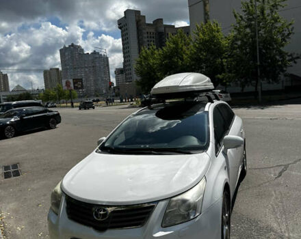 Білий Тойота Авенсіс, об'ємом двигуна 2.23 л та пробігом 226 тис. км за 9100 $, фото 1 на Automoto.ua