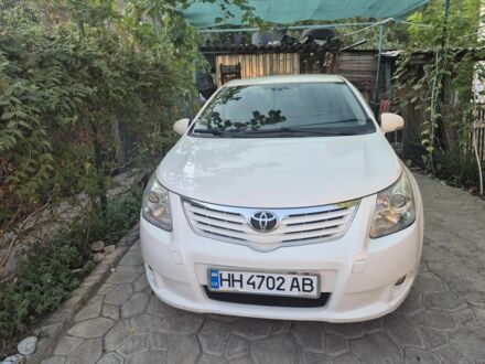 Тойота Авенсис 2011 в Одессе на Automoto.ua Белый Тойота Авенсис, объемом двигателя 1.8 л и пробегом 291 тыс. км за 8050 $, фото 1 на Automoto.ua