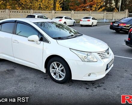 Белый Тойота Авенсис, объемом двигателя 18 л и пробегом 170 тыс. км за 9100 $, фото 1 на Automoto.ua