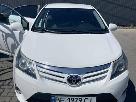 Тойота Авенсіс 2012 у Миколаєві на Automoto.ua Білий Тойота Авенсіс, об'ємом двигуна 1.8 л та пробігом 195 тис. км за 9500 $, фото 1 на Automoto.ua