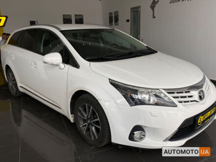 Тойота Авенсіс 2012 у Червонограде на Automoto.ua Білий Тойота Авенсіс, об'ємом двигуна 2 л та пробігом 265 тис. км за 10300 $, фото 1 на Automoto.ua