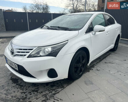 Белый Тойота Авенсис, объемом двигателя 2 л и пробегом 230 тыс. км за 8500 $, фото 1 на Automoto.ua