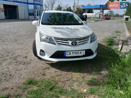 Тойота Авенсис 2012 в Вознесенске на Automoto.ua Белый Тойота Авенсис, объемом двигателя 1.8 л и пробегом 126 тыс. км за 10990 $, фото 1 на Automoto.ua