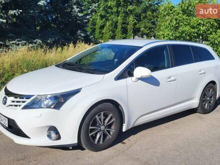 Тойота Авенсис 2013 в Кропивницком (Кировограде) на Automoto.ua Белый Тойота Авенсис, объемом двигателя 1.8 л и пробегом 255 тыс. км за 13500 $, фото 1 на Automoto.ua
