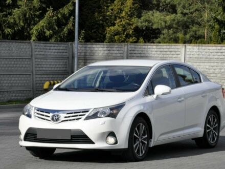 Тойота Авенсис 2014 в Днепре (Днепропетровске) на Automoto.ua Белый Тойота Авенсис, объемом двигателя 2 л и пробегом 82 тыс. км за 8300 $, фото 1 на Automoto.ua