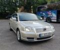 Бежевий Тойота Авенсіс, об'ємом двигуна 2 л та пробігом 280 тис. км за 4300 $, фото 1 на Automoto.ua