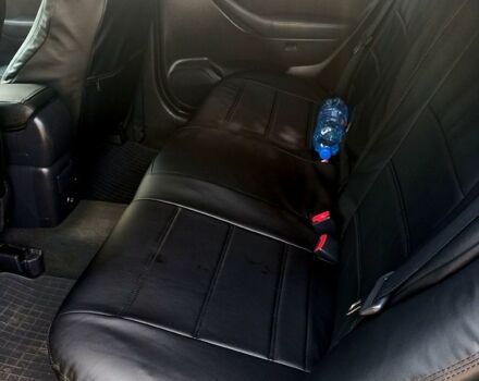 Бежевый Тойота Авенсис, объемом двигателя 2 л и пробегом 128 тыс. км за 5300 $, фото 9 на Automoto.ua