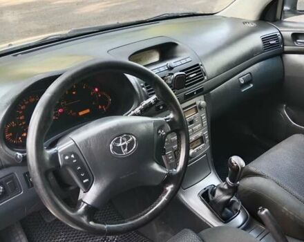 Бежевий Тойота Авенсіс, об'ємом двигуна 2 л та пробігом 280 тис. км за 4300 $, фото 11 на Automoto.ua