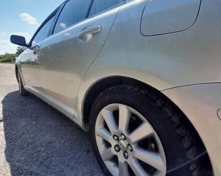 Бежевий Тойота Авенсіс, об'ємом двигуна 1.8 л та пробігом 280 тис. км за 4300 $, фото 4 на Automoto.ua