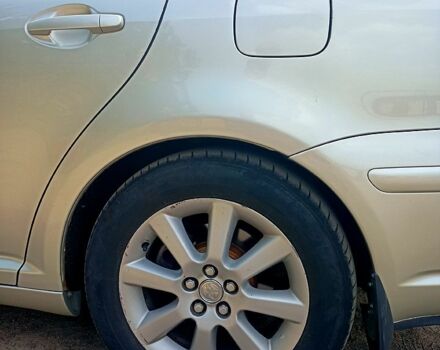 Бежевый Тойота Авенсис, объемом двигателя 2 л и пробегом 128 тыс. км за 5300 $, фото 5 на Automoto.ua