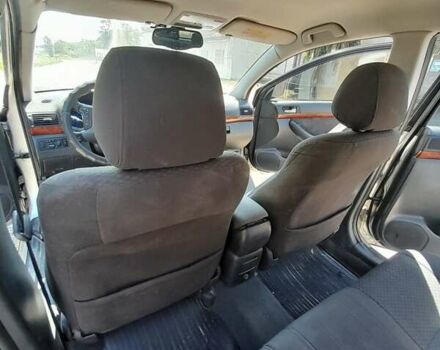 Бежевий Тойота Авенсіс, об'ємом двигуна 1.8 л та пробігом 280 тис. км за 4300 $, фото 2 на Automoto.ua