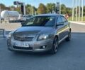 Бежевий Тойота Авенсіс, об'ємом двигуна 1.8 л та пробігом 258 тис. км за 6500 $, фото 1 на Automoto.ua