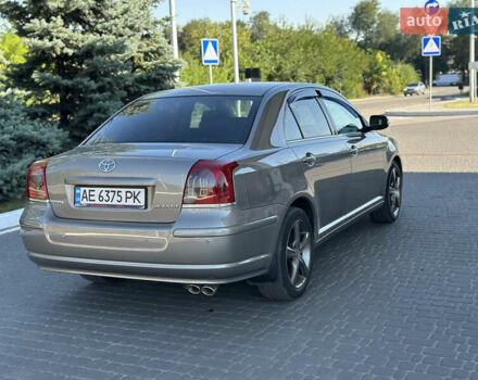 Бежевый Тойота Авенсис, объемом двигателя 1.79 л и пробегом 258 тыс. км за 6500 $, фото 5 на Automoto.ua