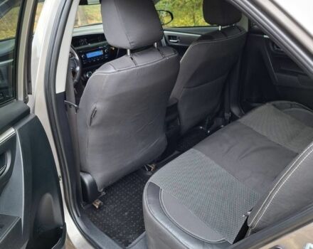 Бежевый Тойота Авенсис, объемом двигателя 1.3 л и пробегом 213 тыс. км за 11000 $, фото 4 на Automoto.ua