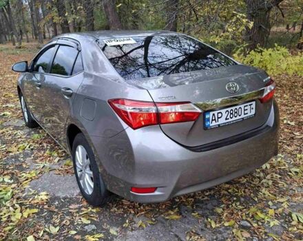 Бежевый Тойота Авенсис, объемом двигателя 1.3 л и пробегом 213 тыс. км за 11000 $, фото 5 на Automoto.ua