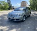 Бежевий Тойота Авенсіс, об'ємом двигуна 2 л та пробігом 188 тис. км за 5300 $, фото 1 на Automoto.ua