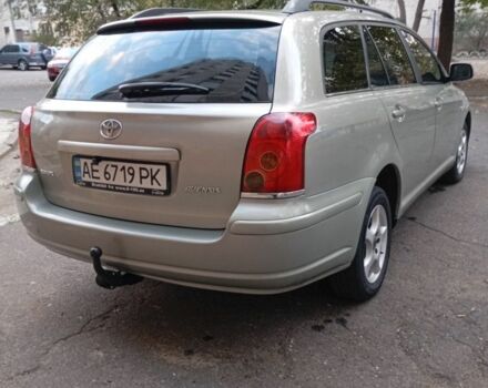 Бежевый Тойота Авенсис, объемом двигателя 2 л и пробегом 220 тыс. км за 5500 $, фото 3 на Automoto.ua