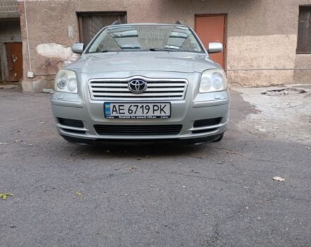 Бежевый Тойота Авенсис, объемом двигателя 2 л и пробегом 220 тыс. км за 5500 $, фото 5 на Automoto.ua