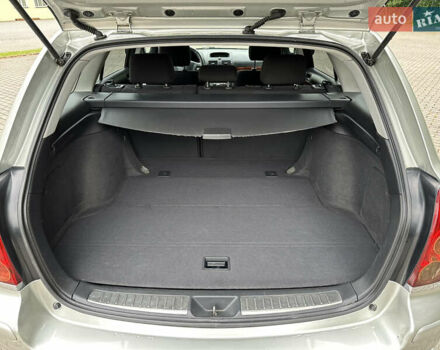 Бежевий Тойота Авенсіс, об'ємом двигуна 2 л та пробігом 260 тис. км за 3999 $, фото 16 на Automoto.ua