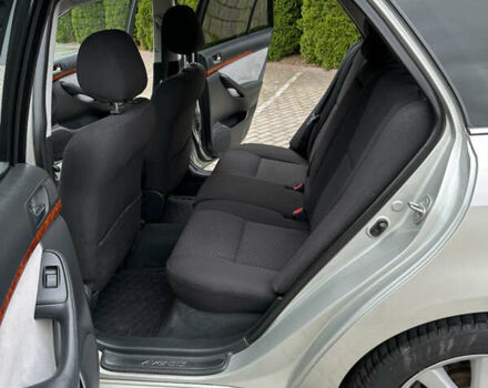 Бежевий Тойота Авенсіс, об'ємом двигуна 2 л та пробігом 260 тис. км за 3999 $, фото 14 на Automoto.ua