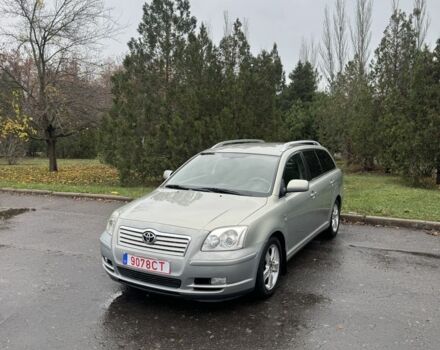 Бежевый Тойота Авенсис, объемом двигателя 0 л и пробегом 250 тыс. км за 3150 $, фото 1 на Automoto.ua