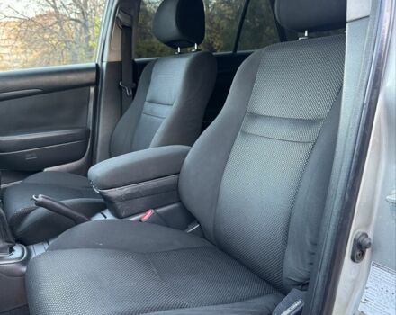 Бежевый Тойота Авенсис, объемом двигателя 2 л и пробегом 250 тыс. км за 2850 $, фото 10 на Automoto.ua