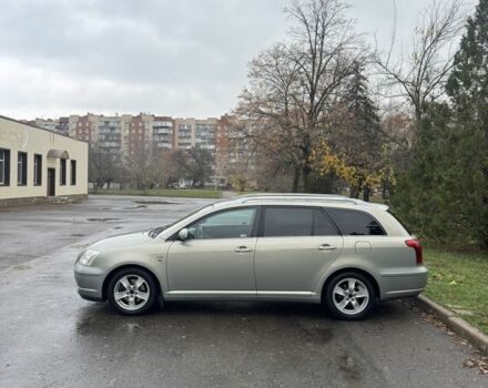 Бежевый Тойота Авенсис, объемом двигателя 0 л и пробегом 250 тыс. км за 3150 $, фото 8 на Automoto.ua