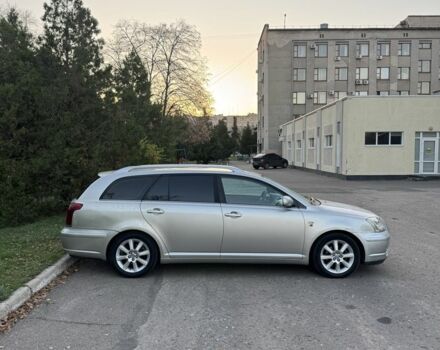 Бежевый Тойота Авенсис, объемом двигателя 2 л и пробегом 250 тыс. км за 2850 $, фото 3 на Automoto.ua