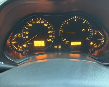 Бежевый Тойота Авенсис, объемом двигателя 2 л и пробегом 250 тыс. км за 2850 $, фото 12 на Automoto.ua