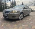 Бежевый Тойота Авенсис, объемом двигателя 2 л и пробегом 300 тыс. км за 2450 $, фото 1 на Automoto.ua