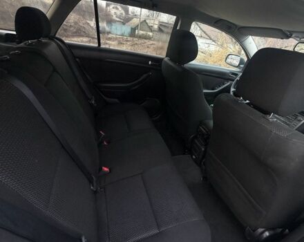 Бежевий Тойота Авенсіс, об'ємом двигуна 2 л та пробігом 200 тис. км за 2850 $, фото 6 на Automoto.ua