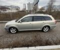 Бежевий Тойота Авенсіс, об'ємом двигуна 2 л та пробігом 200 тис. км за 2850 $, фото 10 на Automoto.ua