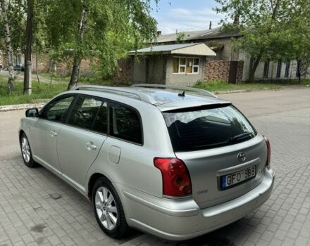 Бежевий Тойота Авенсіс, об'ємом двигуна 2 л та пробігом 200 тис. км за 3350 $, фото 6 на Automoto.ua