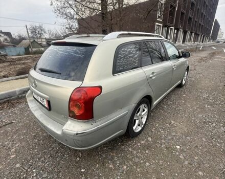 Бежевий Тойота Авенсіс, об'ємом двигуна 2 л та пробігом 200 тис. км за 2850 $, фото 5 на Automoto.ua