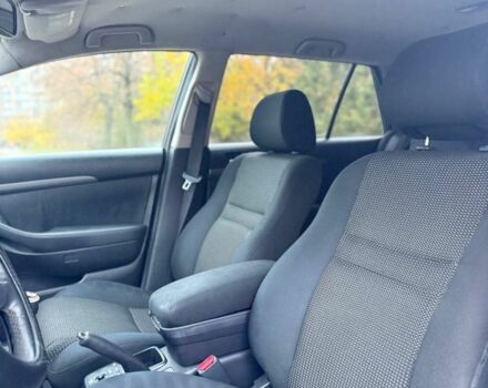 Бежевый Тойота Авенсис, объемом двигателя 2.2 л и пробегом 250 тыс. км за 3350 $, фото 11 на Automoto.ua